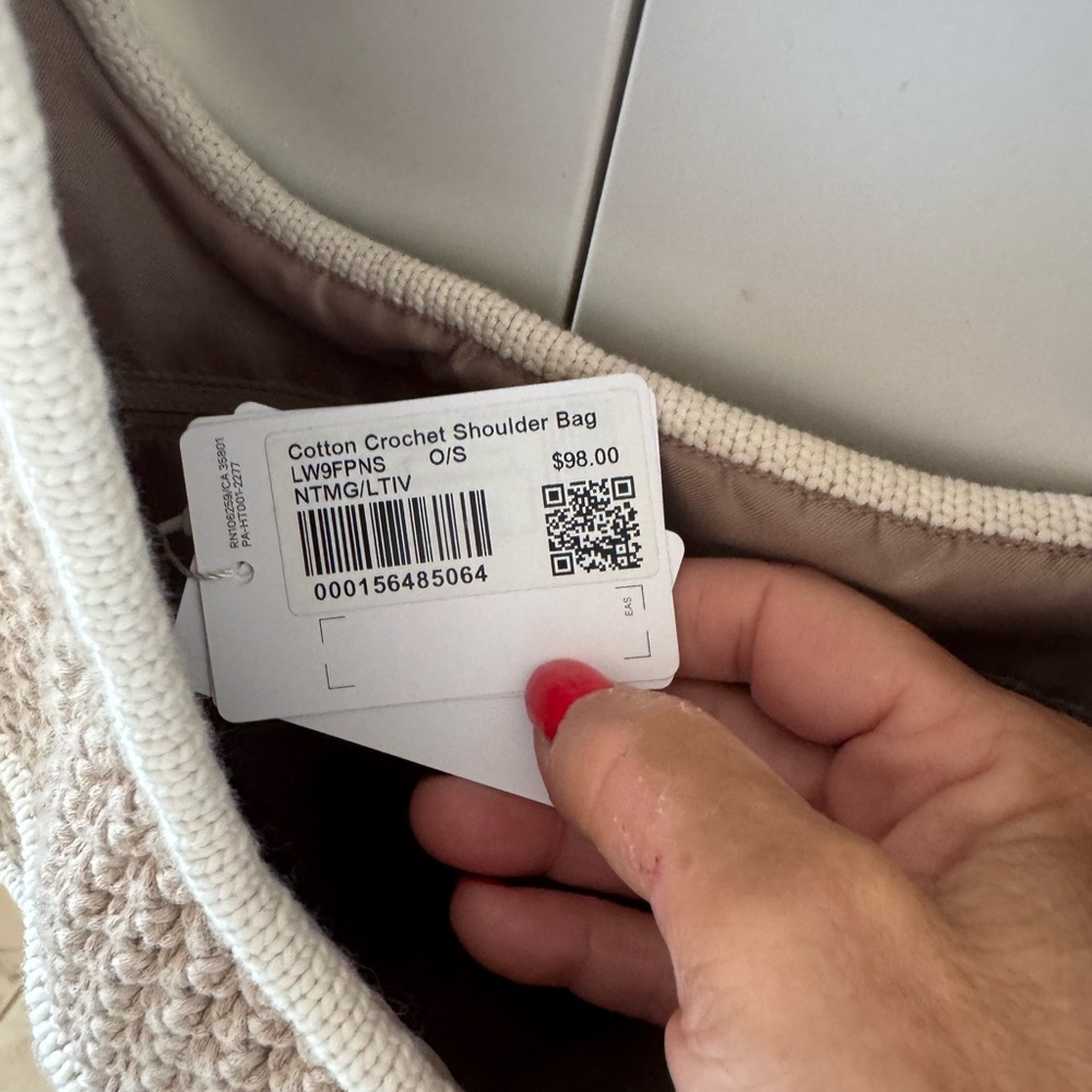 New with Tags Lululemon Cotton Crochet Shoulder bag